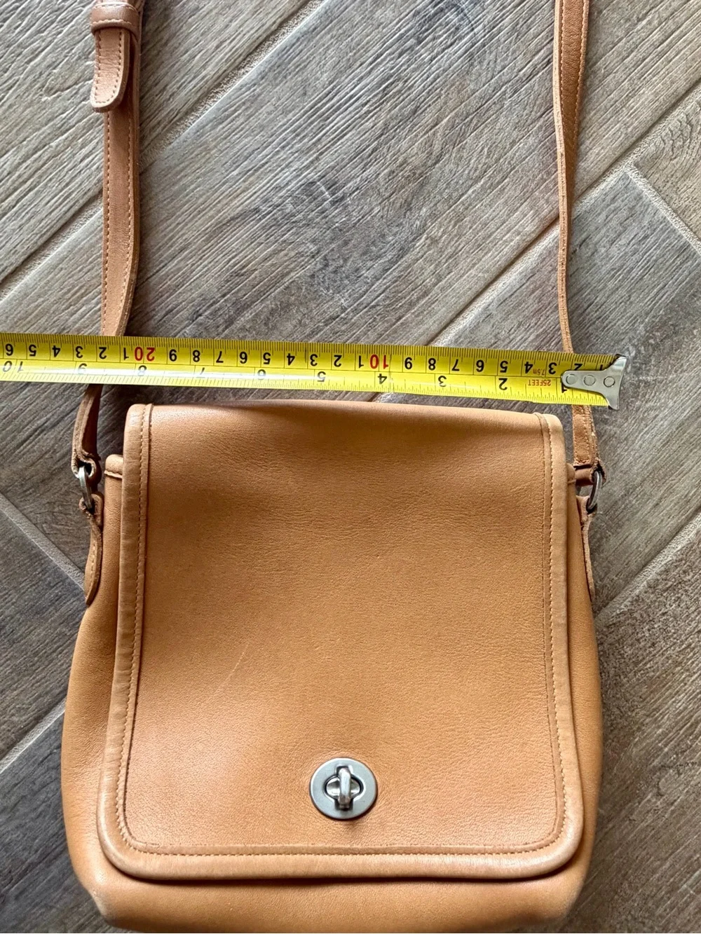 Vintage Coach Saddle Crossbody Legacy Flap Messenger